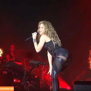 Shakira photo #0082