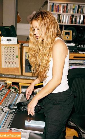 Shakira photo #0164