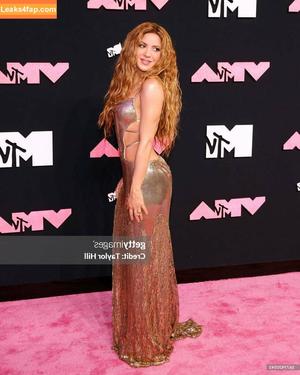 Shakira photo #0218