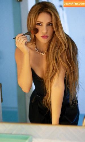 Shakira photo #0246
