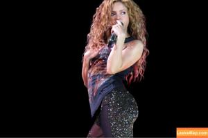 Shakira photo #0327
