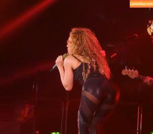 Shakira photo #0331
