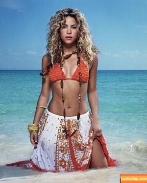 Shakira photo #0499