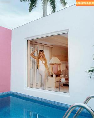 Shakira photo #0621