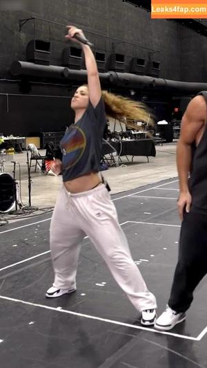 Shakira photo #0741