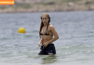 Shakira photo #0761