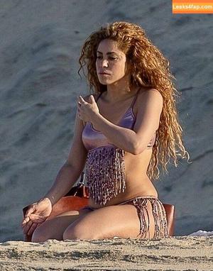 Shakira фото #1047