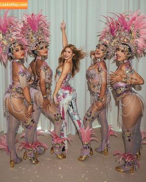 Shakira photo #1148