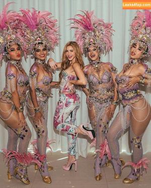 Shakira photo #1150