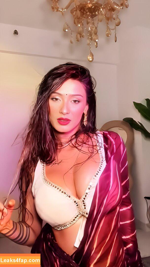 Shambhavi Singh / shambhavi1997 leaked photo photo #0111
