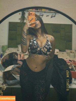 Shambhavi Singh photo #0140