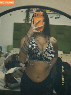 Shambhavi Singh photo #0145