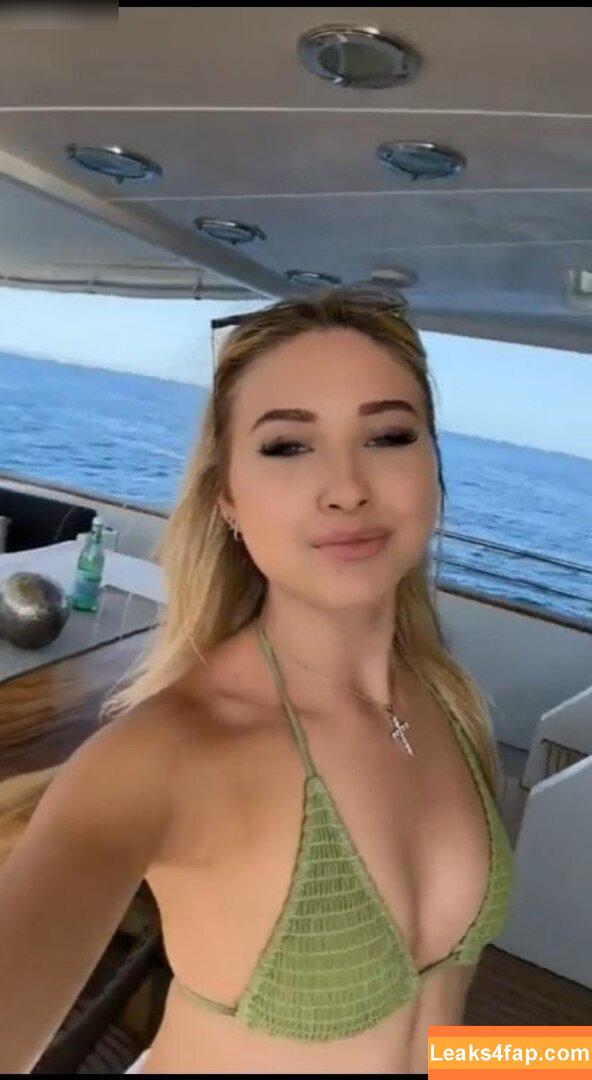 Shania Geiss / shaniageiss leaked photo photo #0015