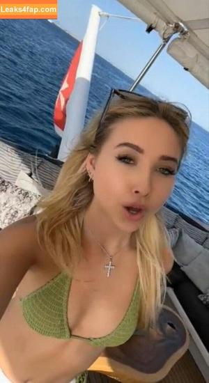 Shania Geiss photo #0014