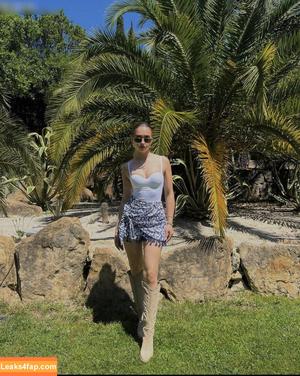 Shania Geiss photo #0034