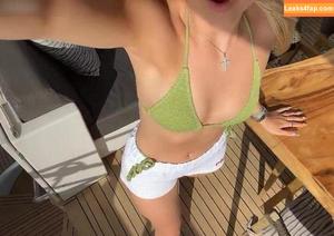 Shania Geiss photo #0062