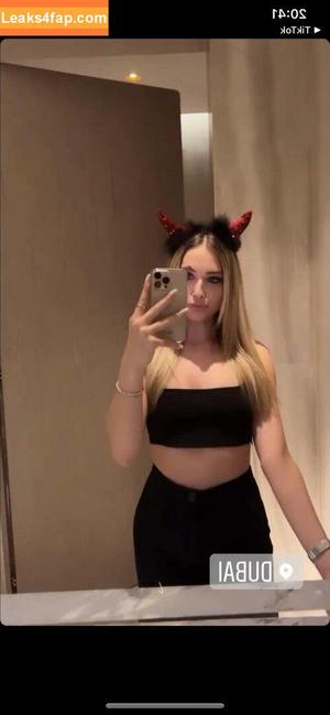 Shania Geiss photo #0084