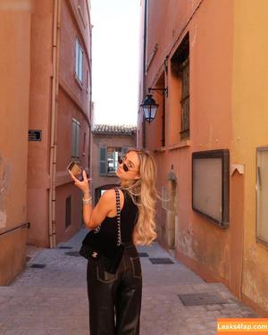 Shania Geiss photo #0154