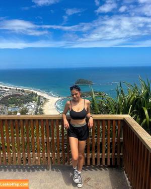 Shania Grace Te Ataahua photo #0011