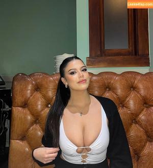 Shania Grace Te Ataahua photo #0021