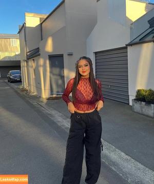 Shania Grace Te Ataahua photo #0025