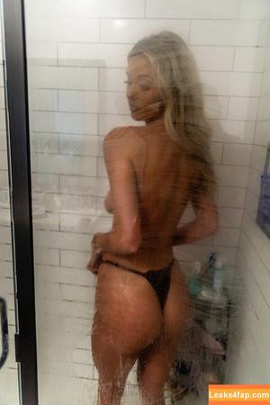 Shania Mae фото #0022