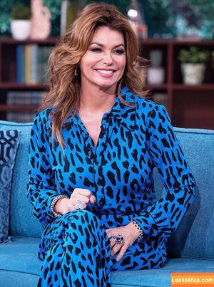 Shania Twain photo #0106