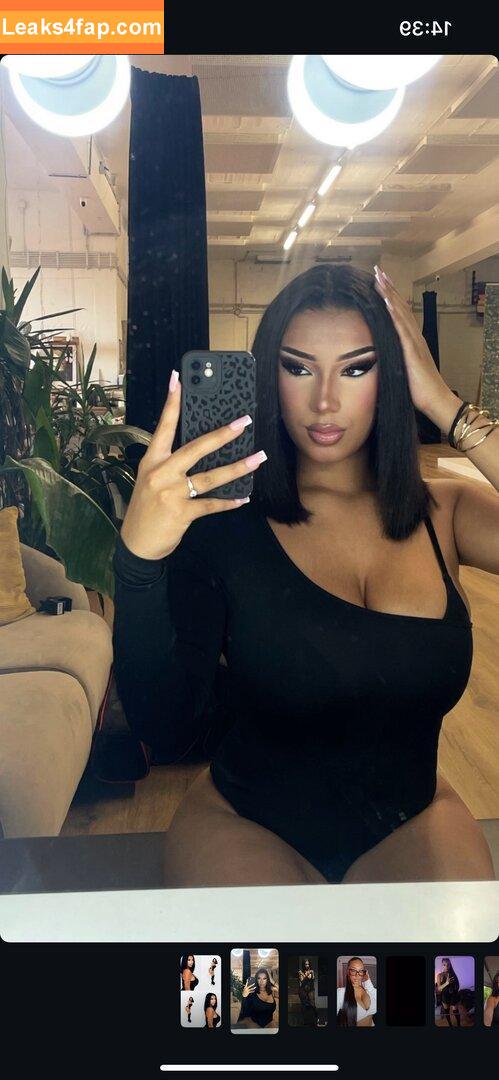 shaniaa.d1or /  leaked photo photo #0005