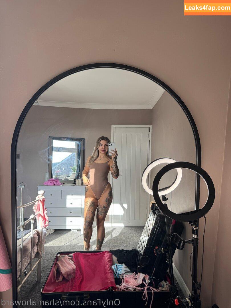 shaniahoward /  leaked photo photo #0025