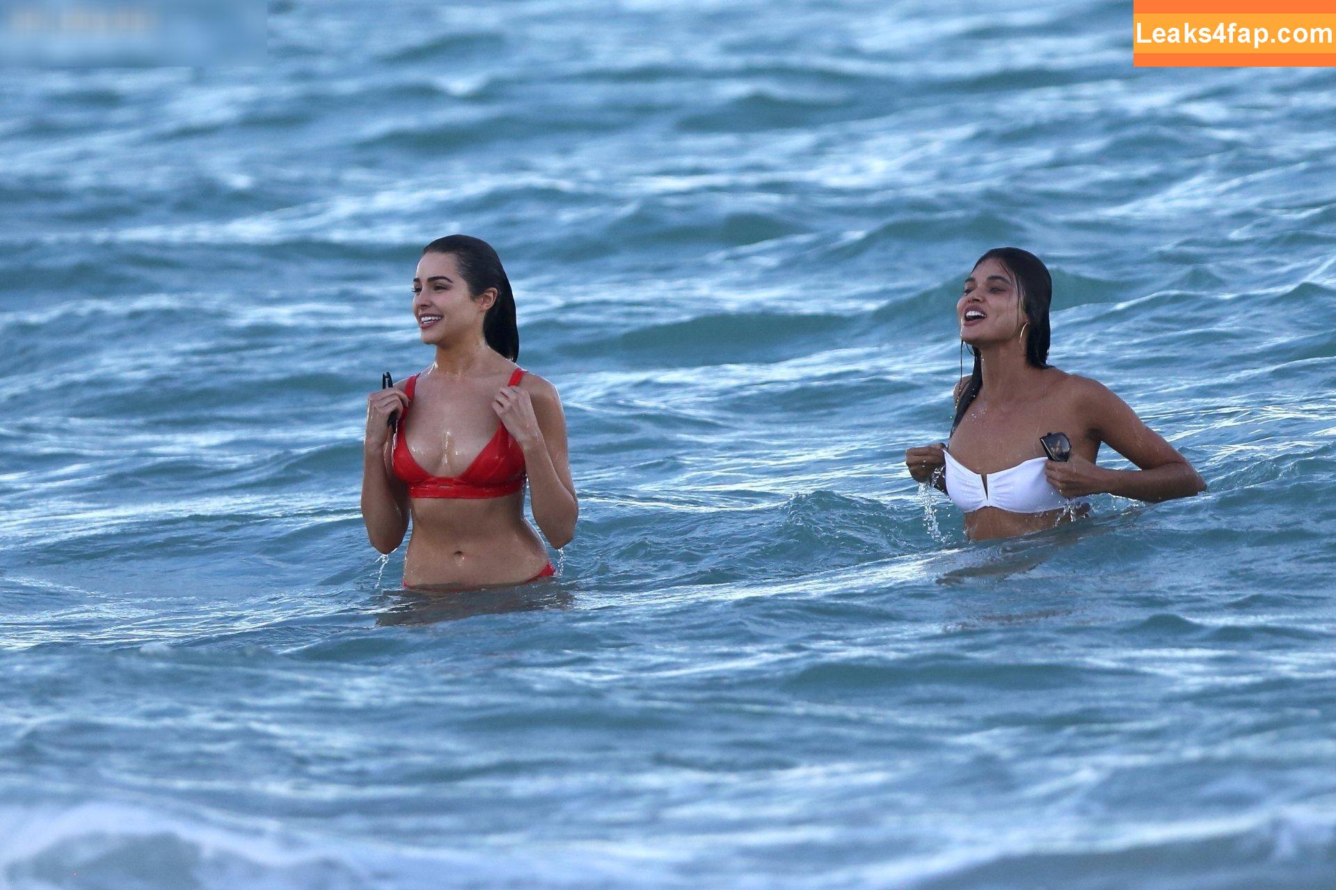 Shanina Shaik / shaninamshaik leaked photo photo #0204