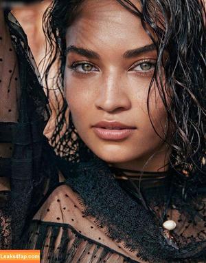 Shanina Shaik фото #0185