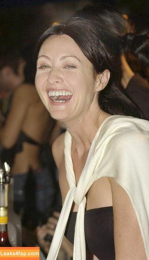 Shannen Doherty photo #0038