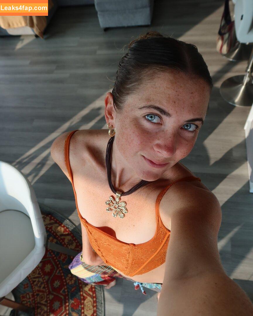 Shannon Fairweather / shannonfairweather_ leaked photo photo #0016