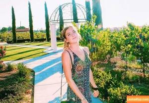 Shannon Fairweather photo #0018