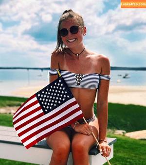 Shannon Fairweather photo #0021