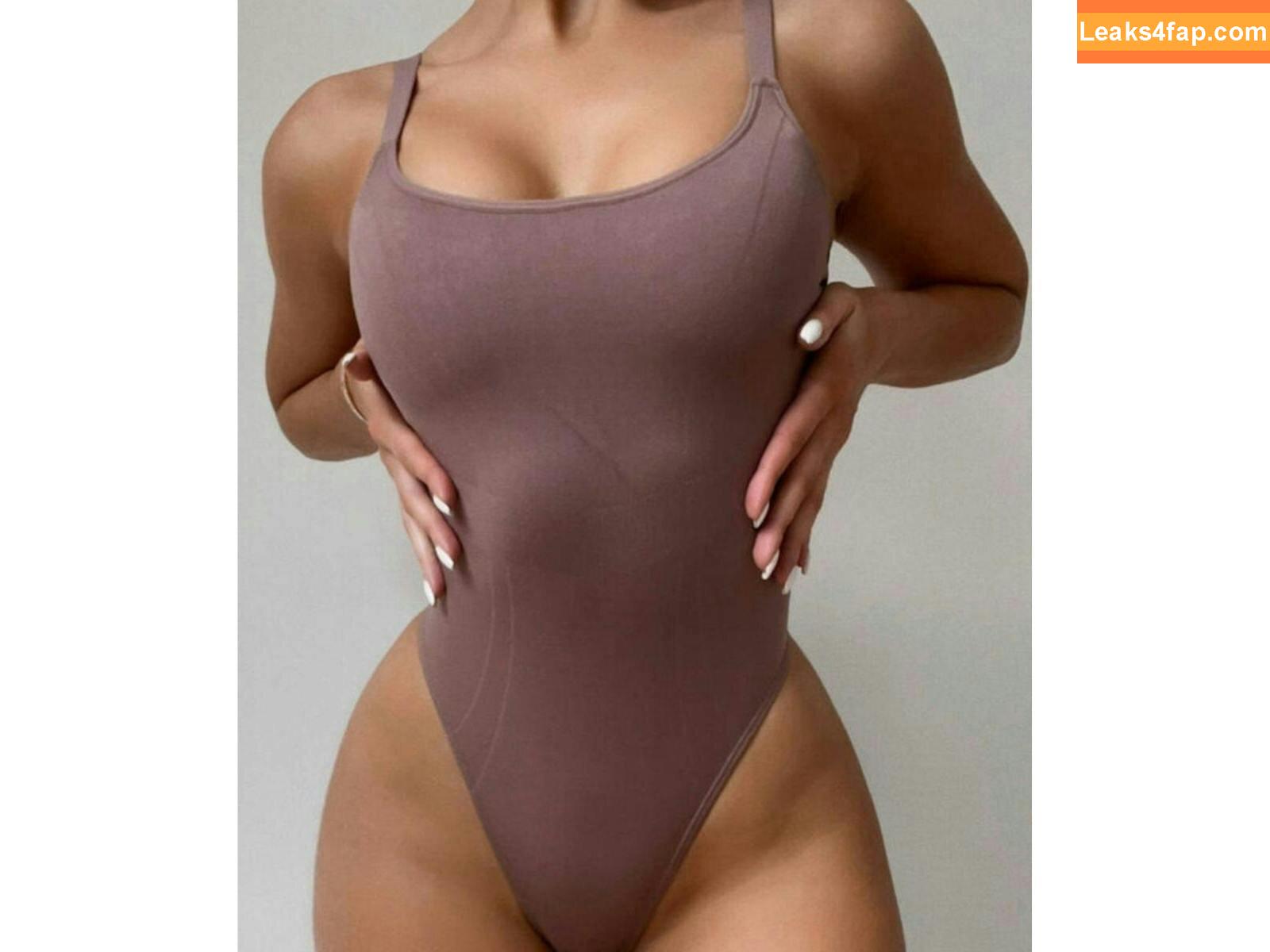 shannonsingh /  leaked photo photo #0014
