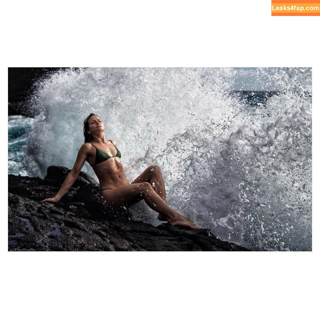 Shantel VanSanten / therealshantel leaked photo photo #0185