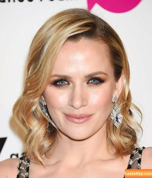 Shantel VanSanten photo #0072