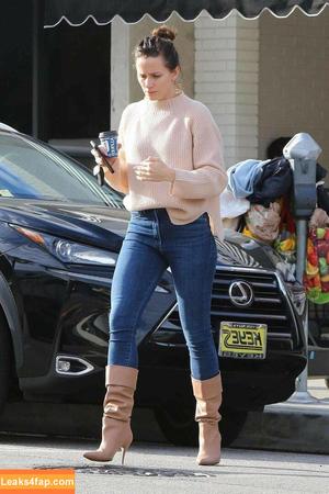 Shantel VanSanten photo #0076