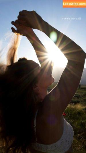 Shantel VanSanten photo #0113