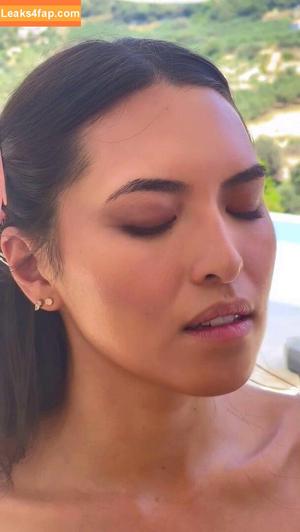 Shanti Tan photo #0321