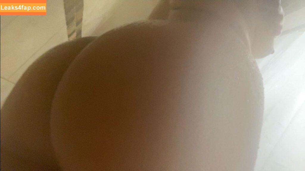 Sharon Entombedhearts /  leaked photo photo #0001