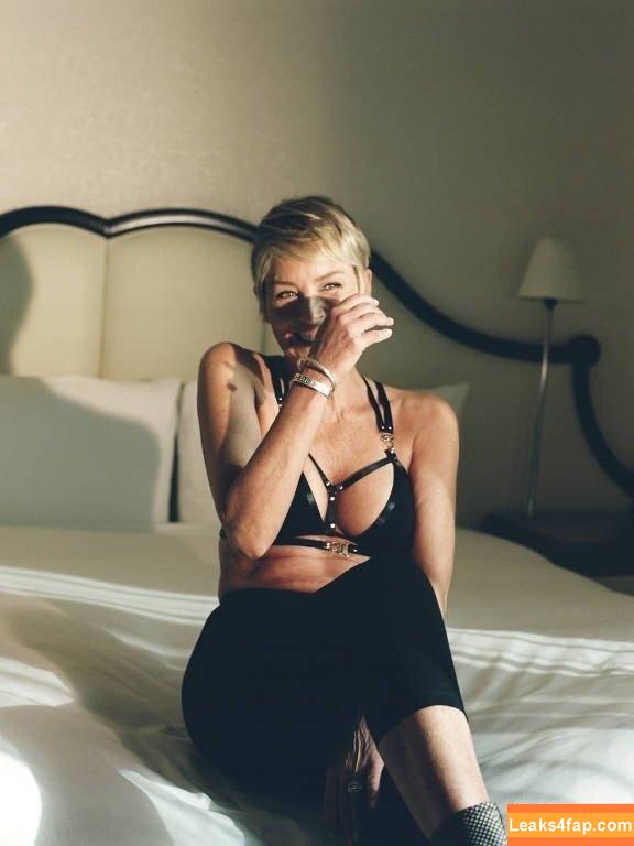 Sharon Stone / search / sharonstone leaked photo photo #0158