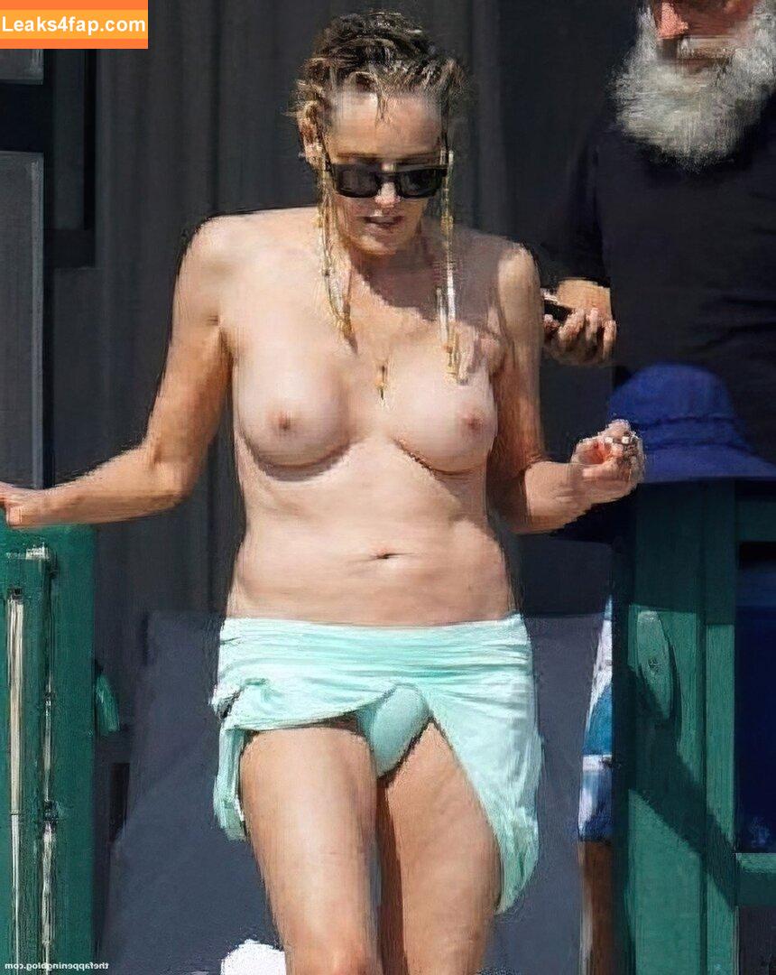 Sharon Stone / 160762733 / search / sharonstone leaked photo photo #0243