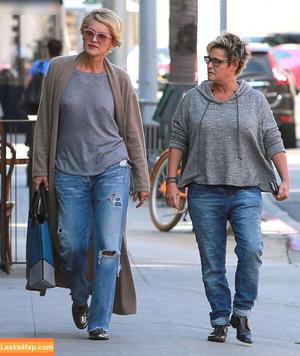 Sharon Stone photo #0172