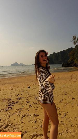 Shauna Dewit photo #0382