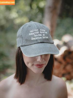 Shauna Dewit photo #0446