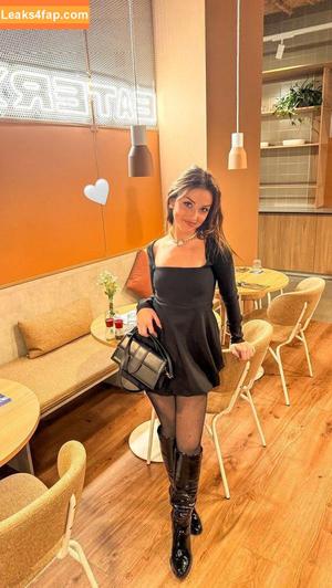 Shauna Dewit photo #0461