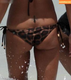 Shauna Sand photo #0082