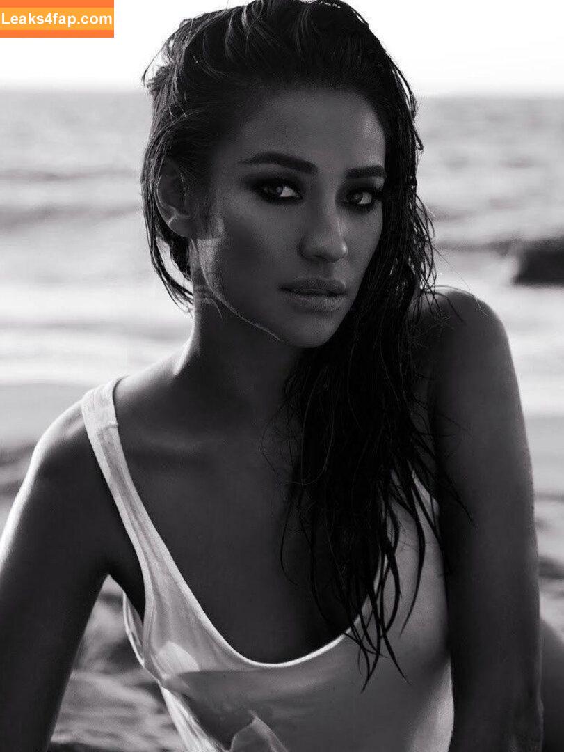 Shay Mitchell / shaymitchell слитое фото фото #0257